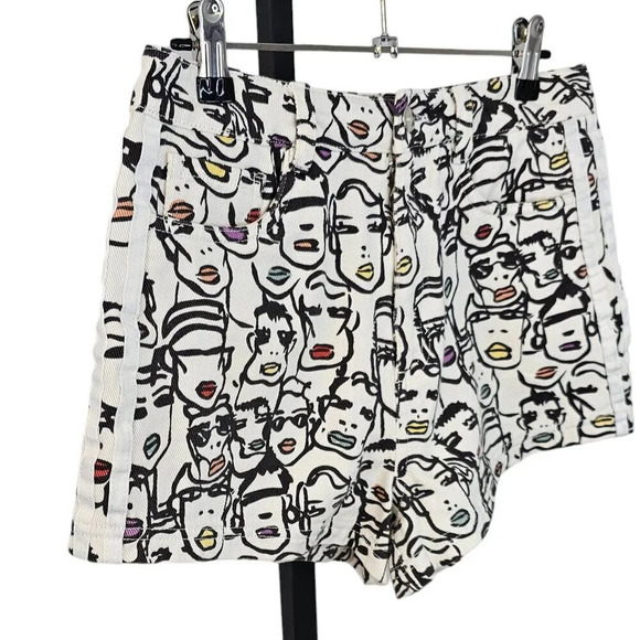 Adidas  x Fiorucci Highlight Shorts Size Small Abstract Art Denim Snap Sides - Picture 9 of 12